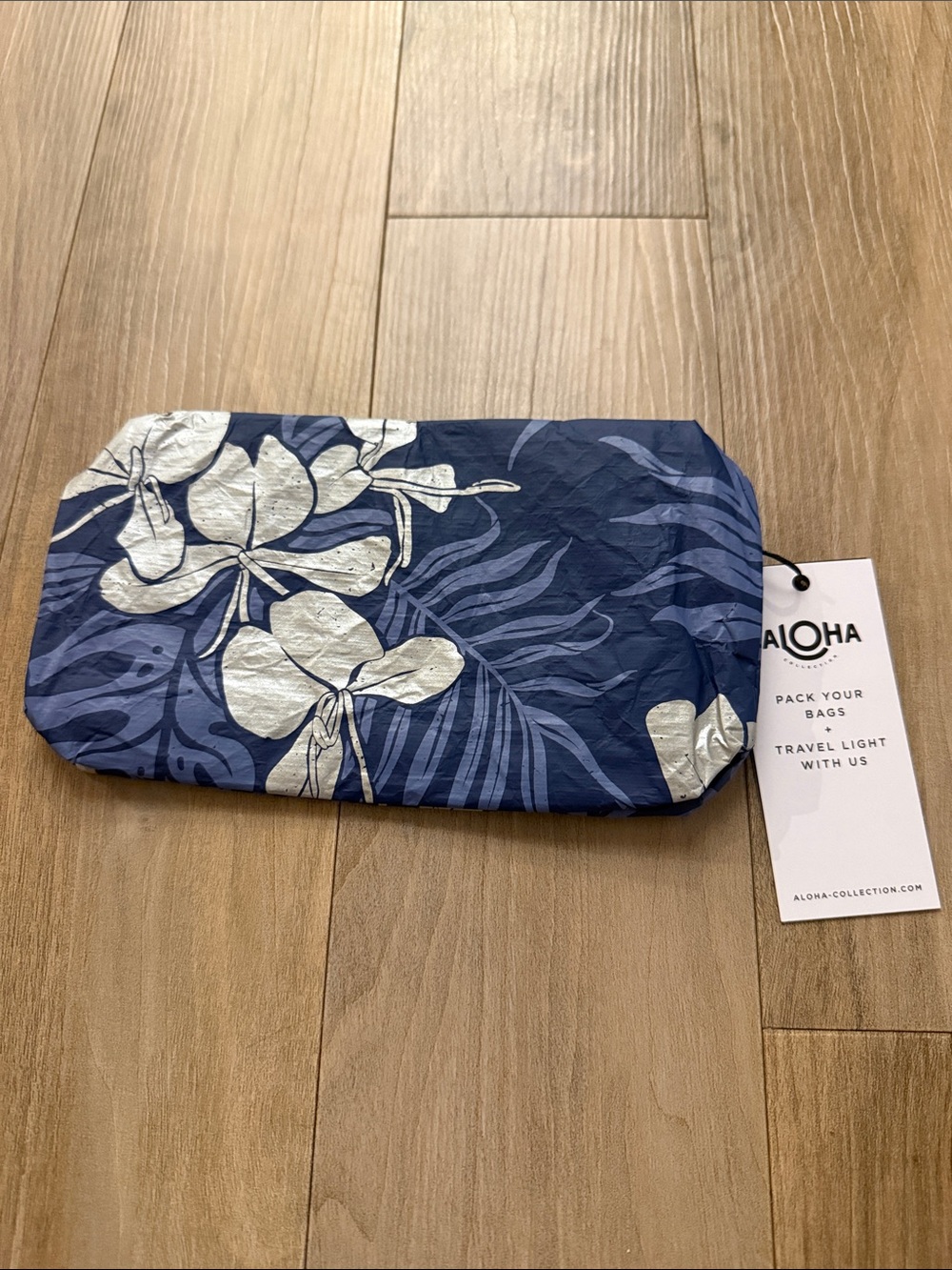 Aloha Collection Mini Pouch - Picture 2 of 2
